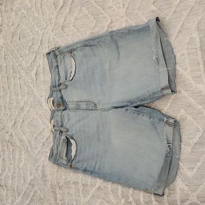 Light wash, rolled hem high rise Universal Threads bermuda shorts size 16!